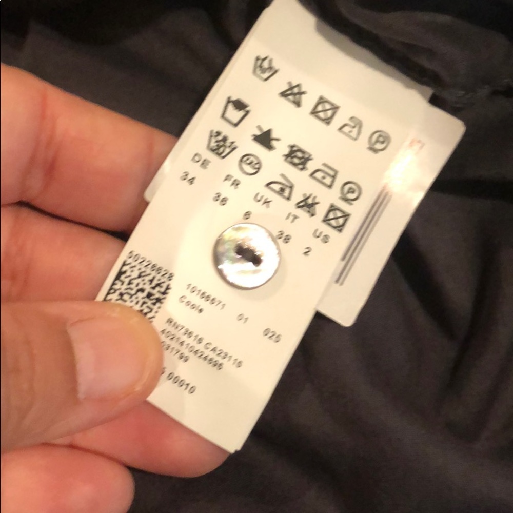 Hugo Boss top - Picture 7 of 8